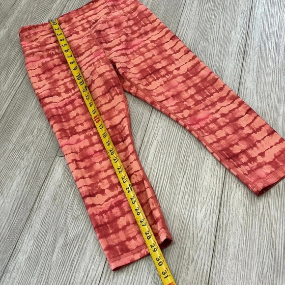 Athleta Elation Printed Capri in dyed orange size M - Picture 12 of 14